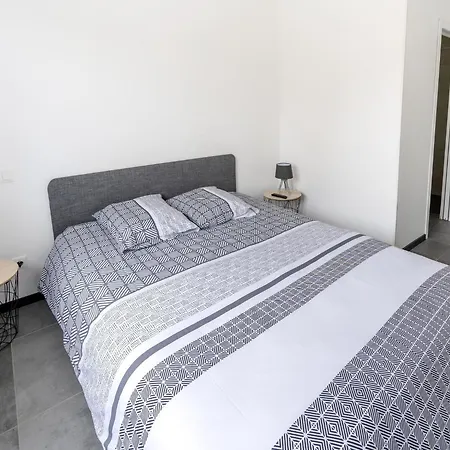 Holiday home Attractive Near The Normandy Saint-Germain-sur-Ay