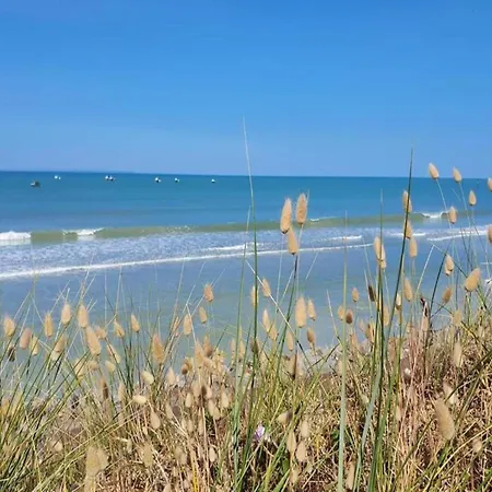 펜션 Attractive Near The Normandy